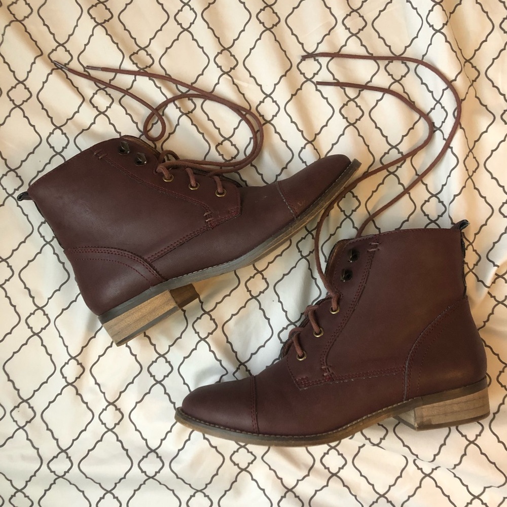 Maroon Chelsea Crew Lace Up Ankle Boots